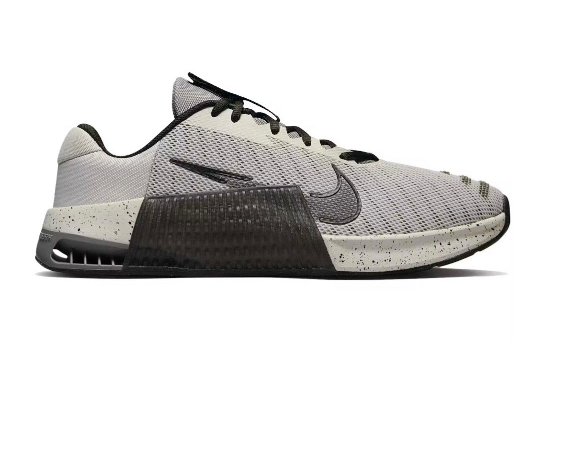 Nike Metcon 9 'Light Iron Ore Flat Pewter'