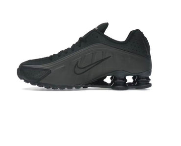 Nike Shox R4 'Triple Black'