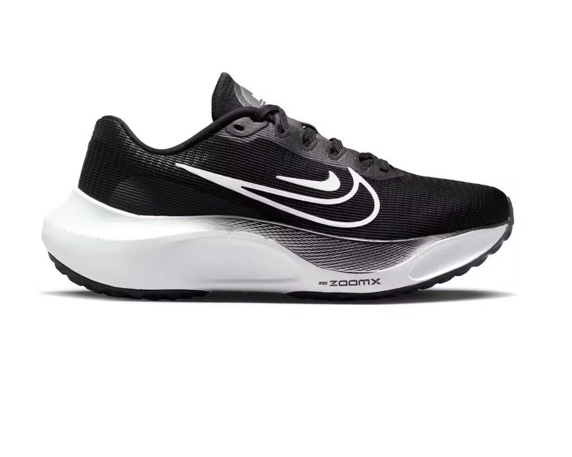 Nike Zoom Fly 5 'Black White' (W)
