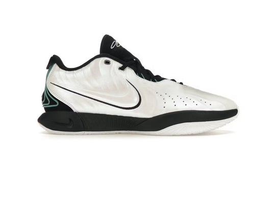 Nike LeBron 21 'Conchiolin'