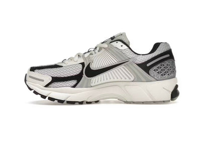 Nike Air Zoom Vomero 5 'Photon Dust Black' (W)