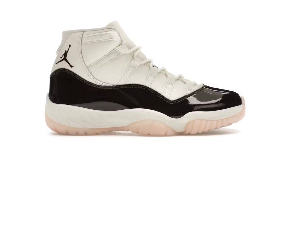 Air Jordan 11 Retro 'Neapolitan' (W)