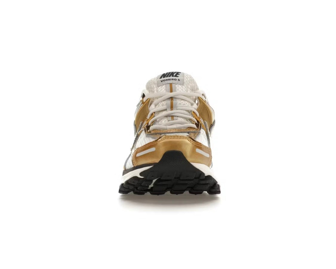 Nike Air Zoom Vomero 5 'Metallic Gold' (W)