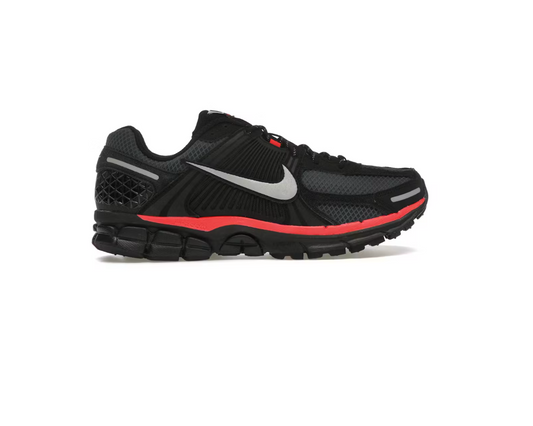 Nike Air Zoom Vomero 5 'Black Metallic University Red'