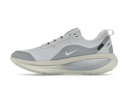 Nike Vomero 18 GORE-TEX Reflective 'Pure Platinum Metallic Silver'
