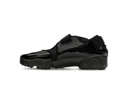 Nike Air Rift 'Black Metallic Silver' (W)