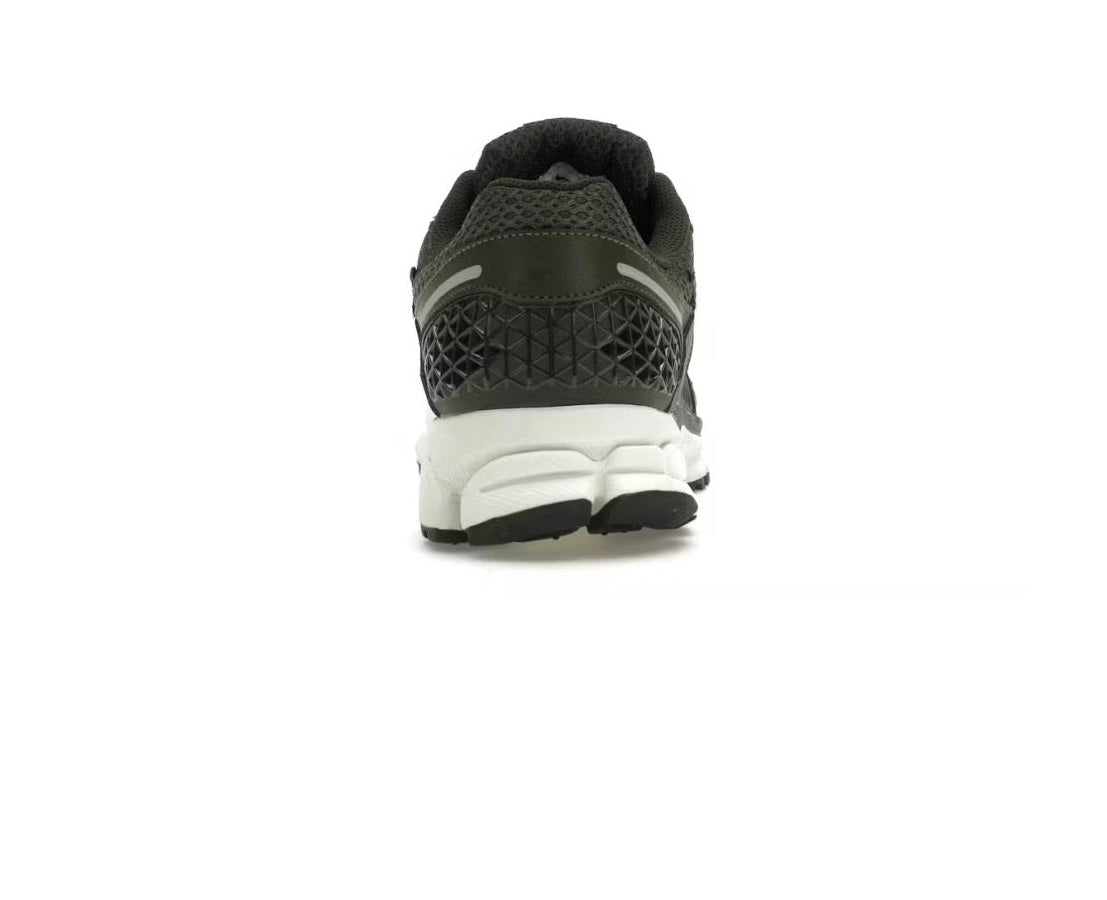 Nike Air Zoom Vomero 5 'Sequoia' (W)