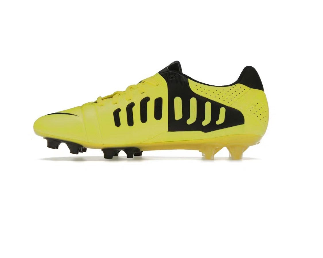 Nike CTR360 Maestri 3 SE FG 'Sonic Yellow'