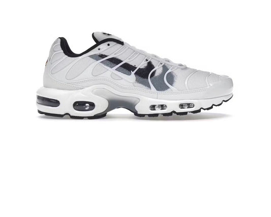 Nike Air Max Plus 'Spray Paint Swoosh - White Cool Grey'