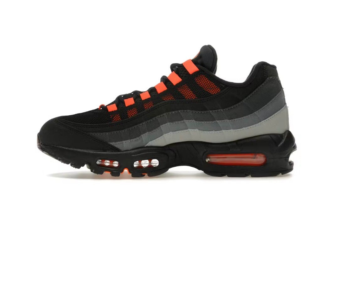 Nike Air Max 95 'Black Hyper Crimson'