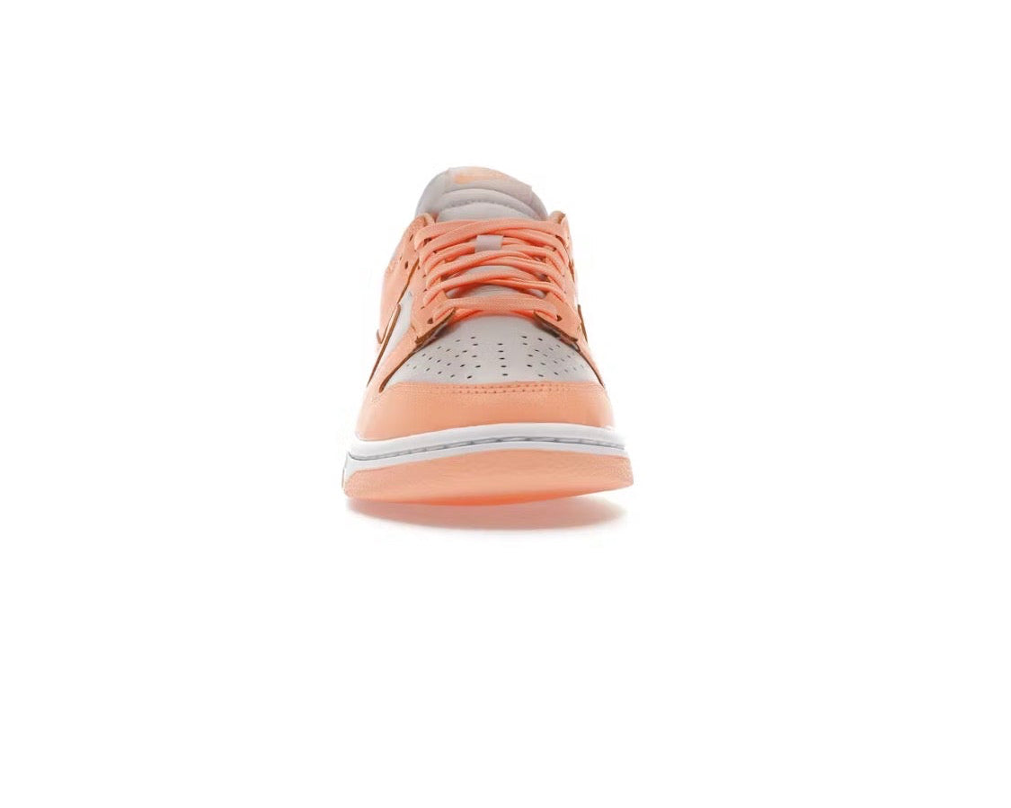 Nike Dunk Low 'Peach Cream' (W)