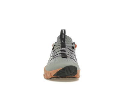 Nike Free Metcon 5 'Mica Green Campfire Orange'