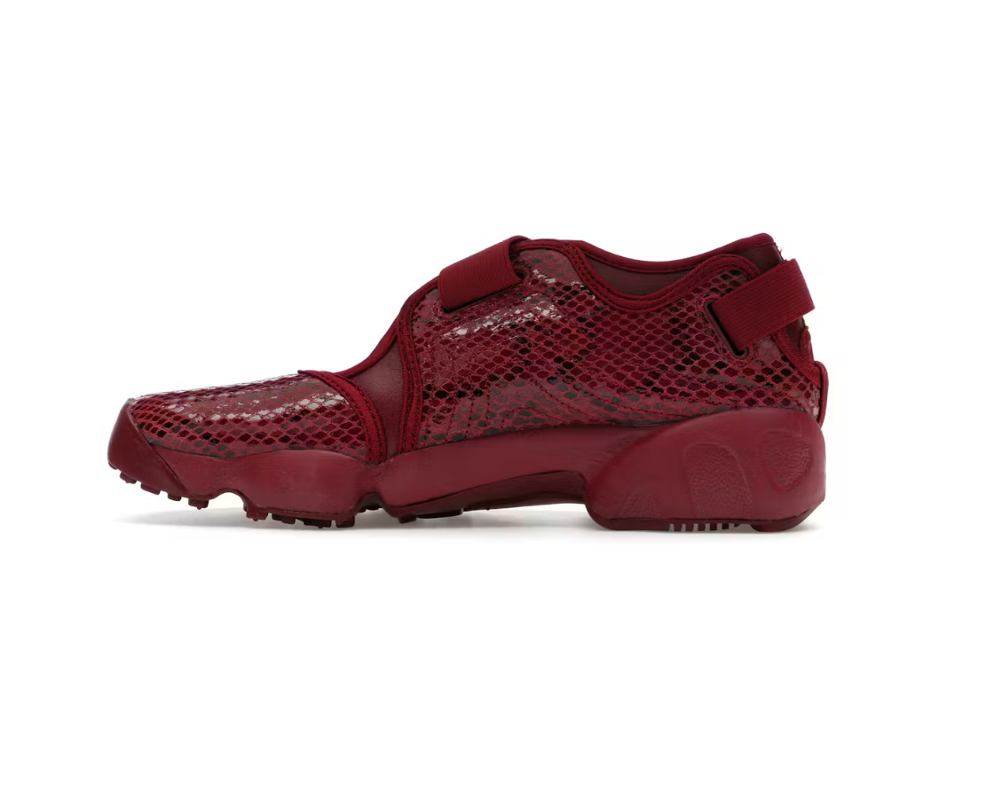 Nike Air Rift 'Team Red Black' (W)