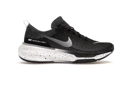 Nike ZoomX Invincible Run Flyknit 3 'Oreo'