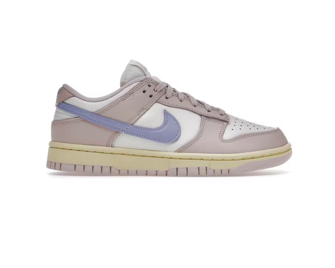 Nike Dunk Low 'Pink Oxford' (W)