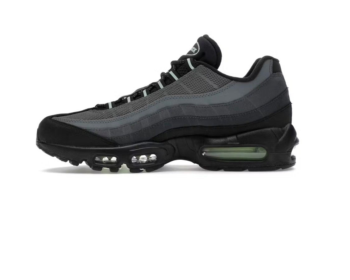 Nike Air Max 95 'Vapor Green'