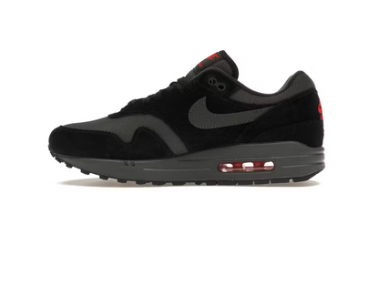 Nike Air Max 1 'Black University Red'