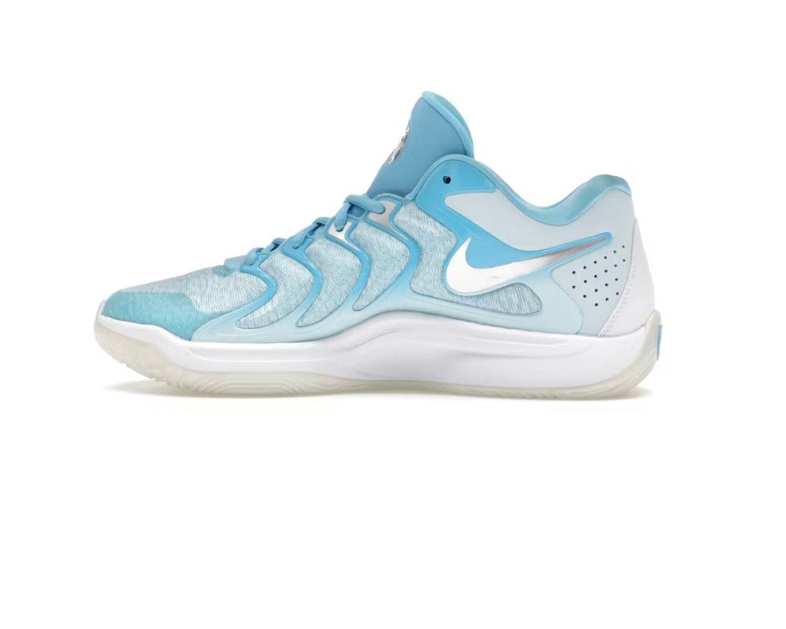 Nike KD 17 'Christmas Pack'