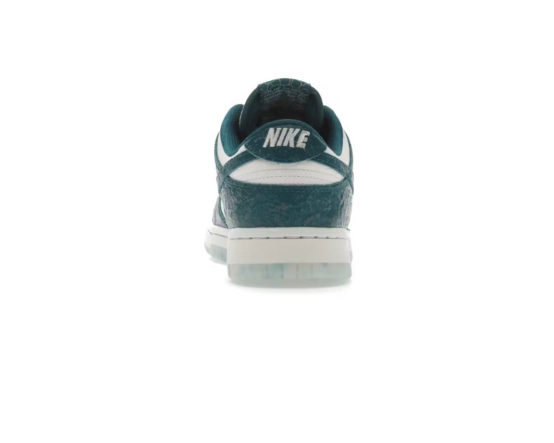 Nike Dunk Low 'Ocean' (W)