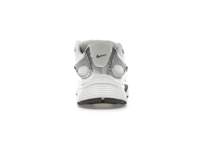 Nike V5 RNR 'Sail Fauna Brown' (W)