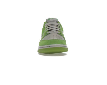 Nike Dunk Low 'Safari Swoosh - Chlorophyll'