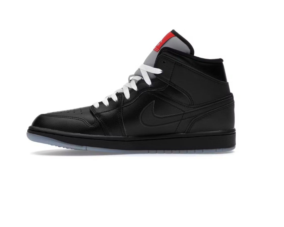 Air Jordan 1 Mid SE 'Black Metallic Reimagined'
