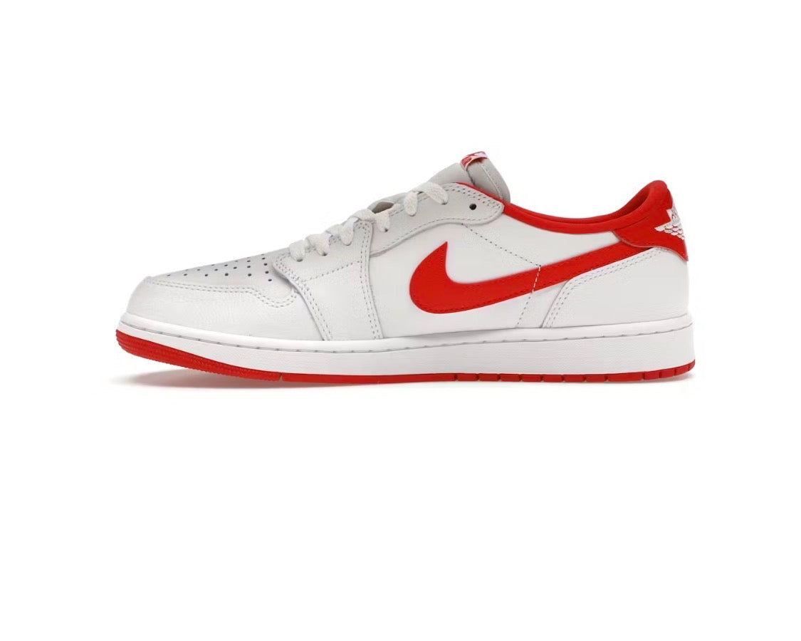 Air Jordan 1 Retro Low OG 'University Red'