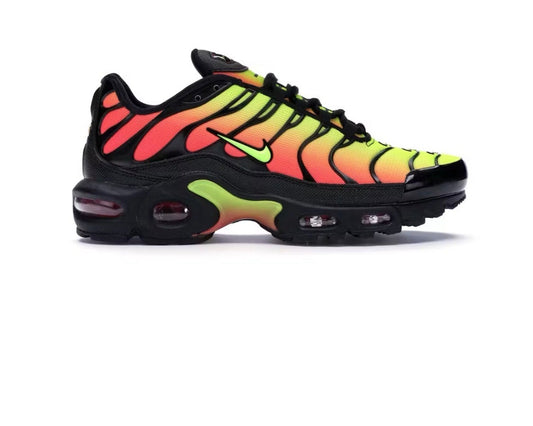 Nike Air Max Plus 'Volt & Solar Red' (W)