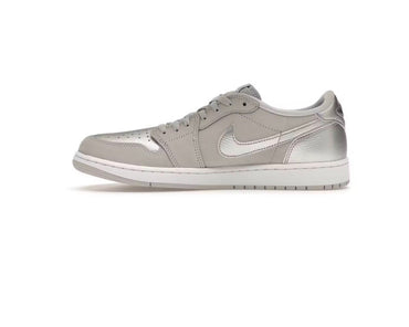 Air Jordan 1 Retro Low OG 'Metallic Silver'