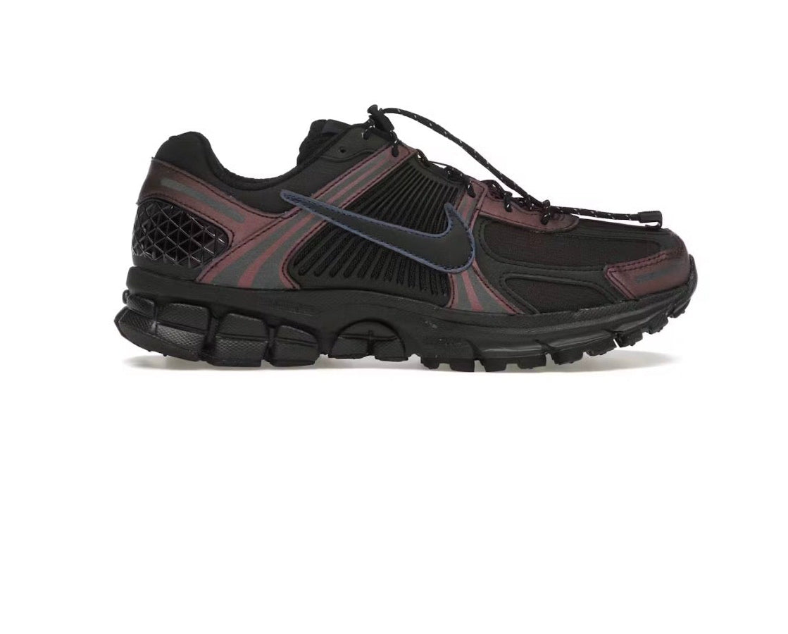 Nike Air Zoom Vomero 5 'Burgundy Crush' (W)
