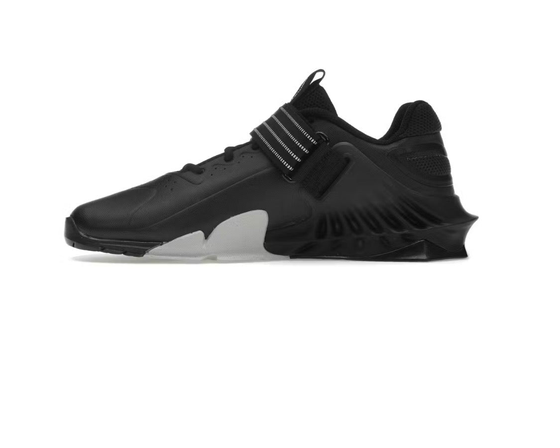 Nike Savaleos 'Black White'