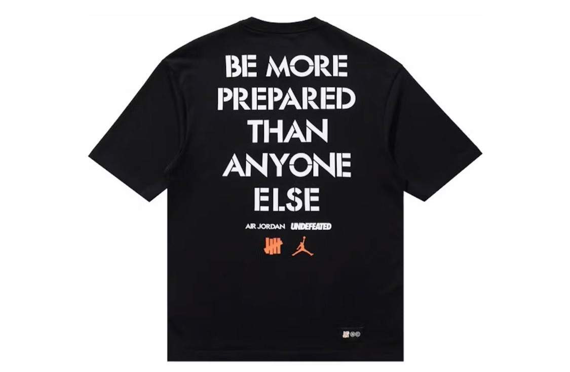 Jordan x UNDEFEATED T-Shirt “Black”