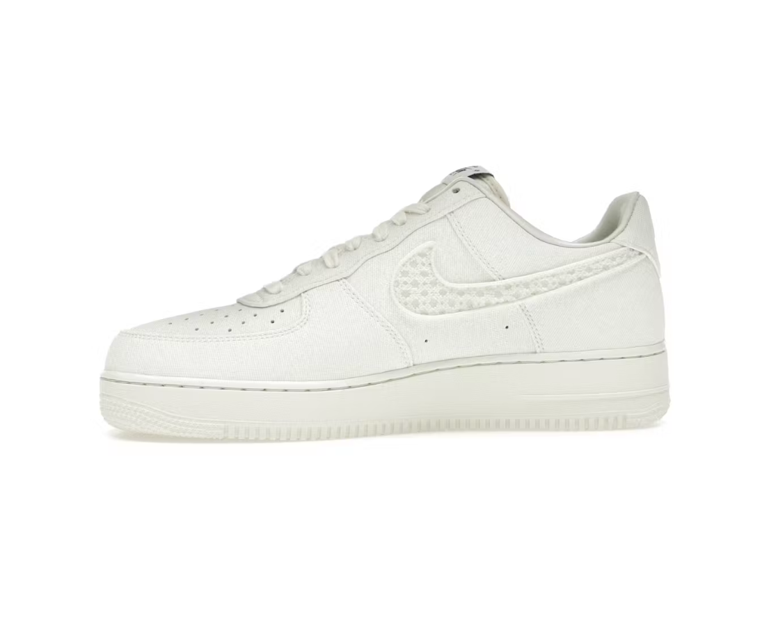 Nike Air Force 1 '07 LX 'Aztec' (W)
