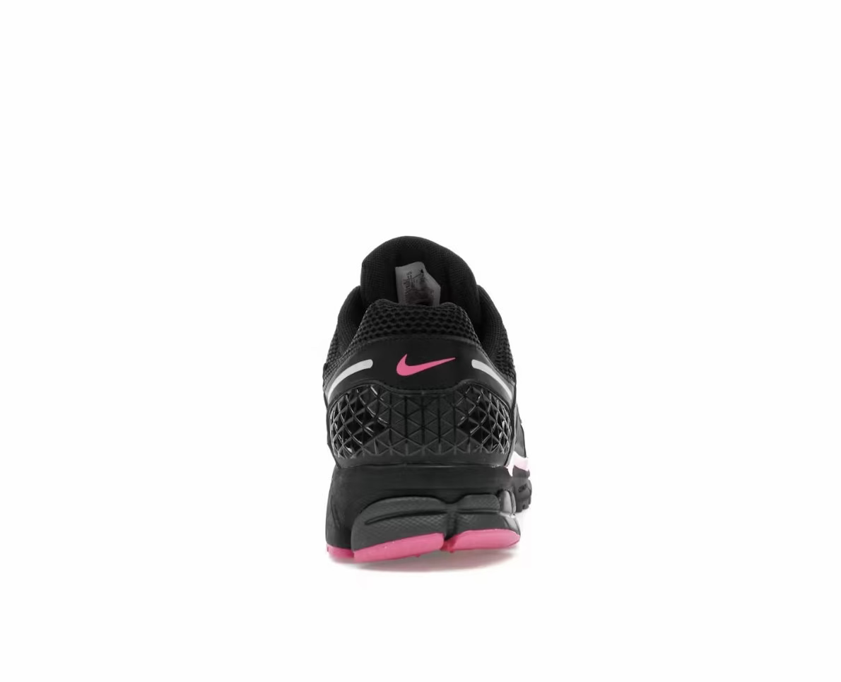 Nike Air Zoom Vomero 5 'Black Pink Blast'