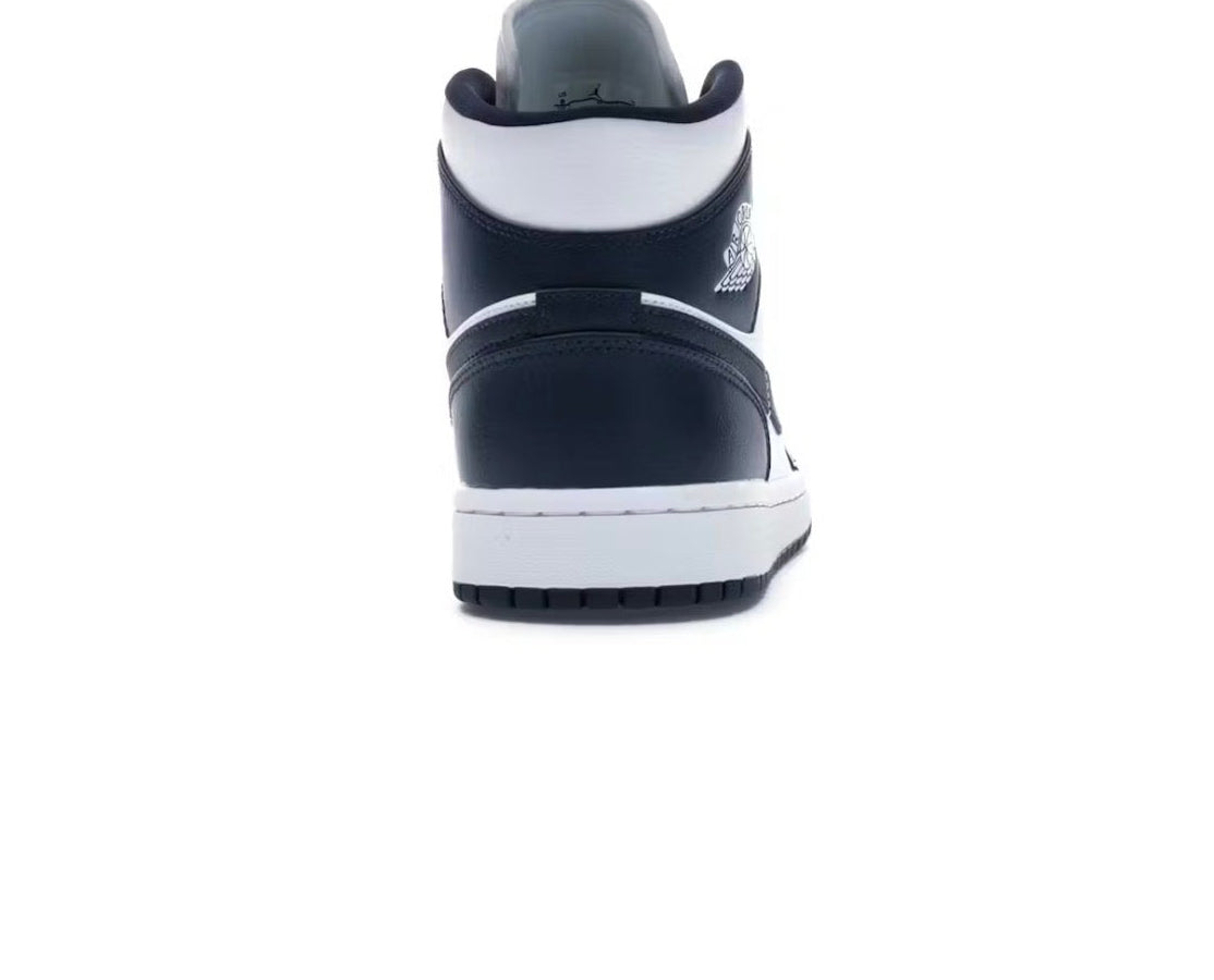 Air Jordan 1 Mid 'Obsidian'